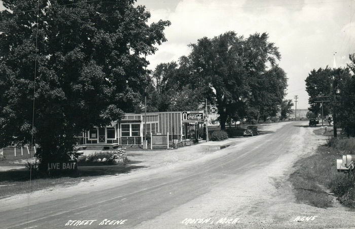 Ikes Place - Sinclair Gas And Store In Croton